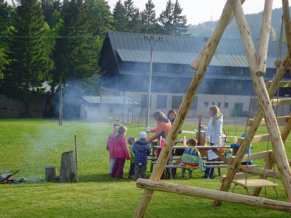 Pensjonat Na Zvonici Paseky nad Jizerou Zewnętrze zdjęcie